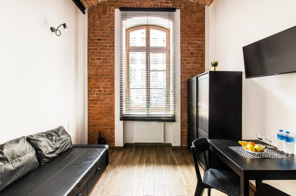 LOFT 3 - cosy flat in the City Center- WiFi, 24h Check-In Apartment in Wroclaw