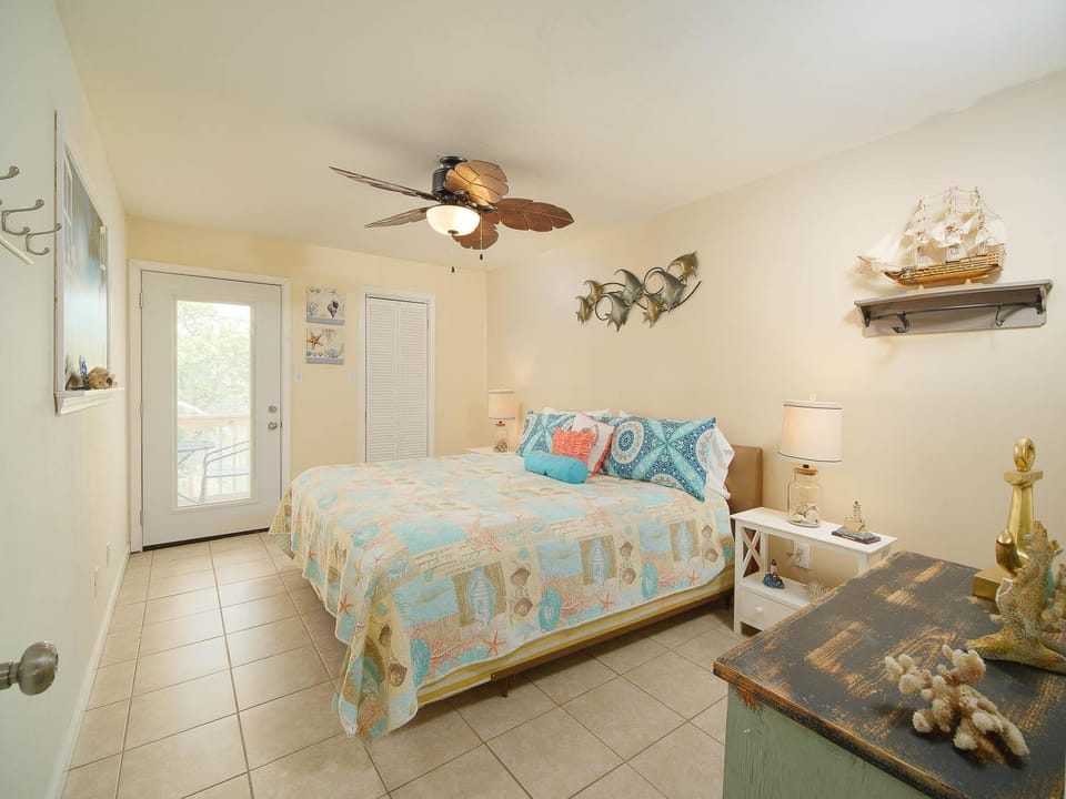 The Kingfish Cottage House in South Padre Island