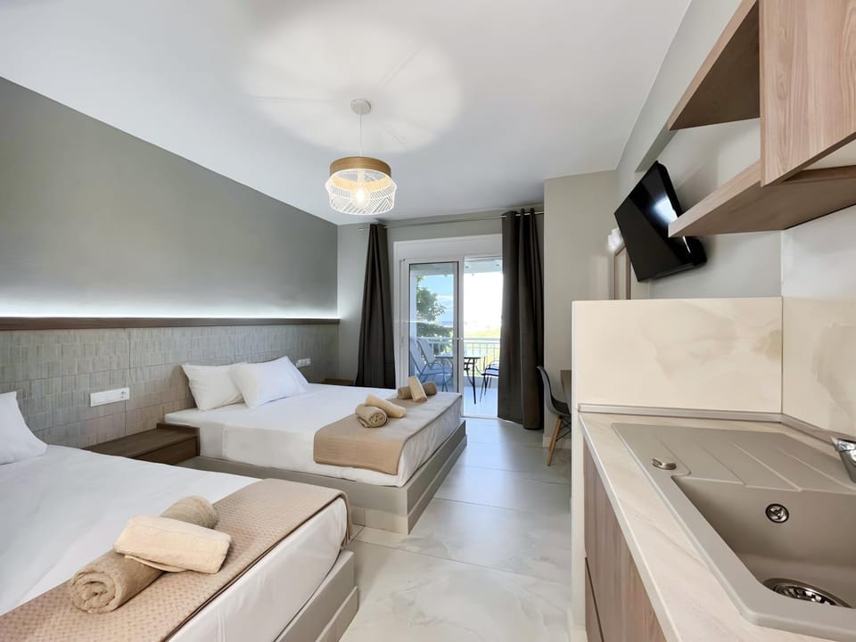 Marias Apartments Hotel in Halkidiki