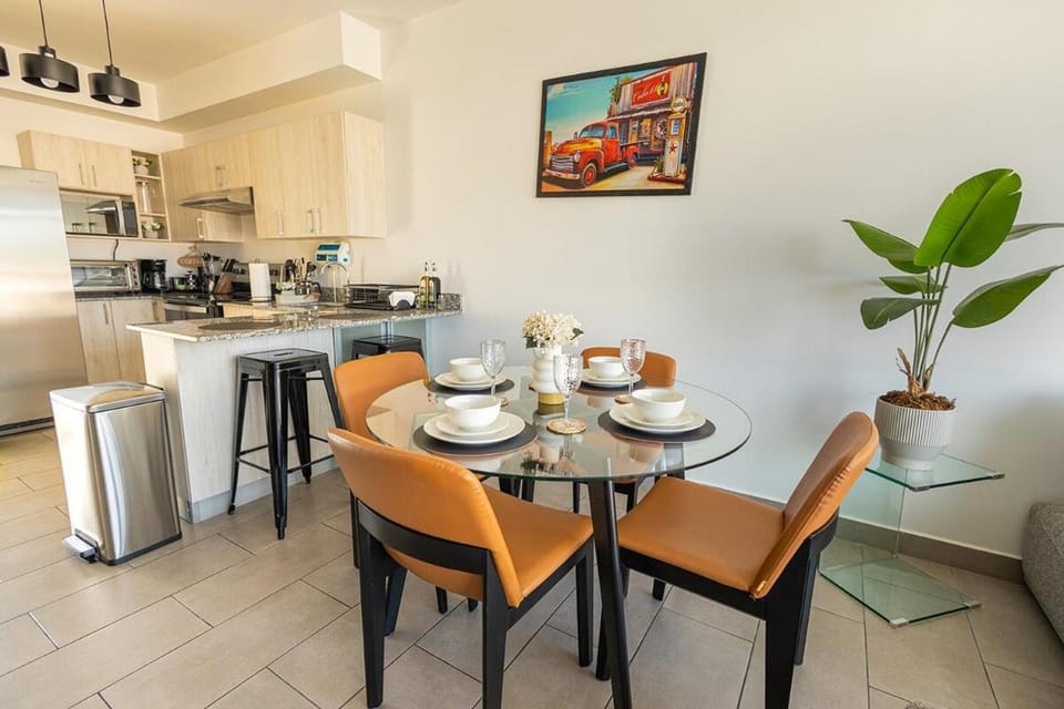 Modern Apartment 2 Bedrooms 2 Bathrooms WIFI Apartment in Santa Tecla