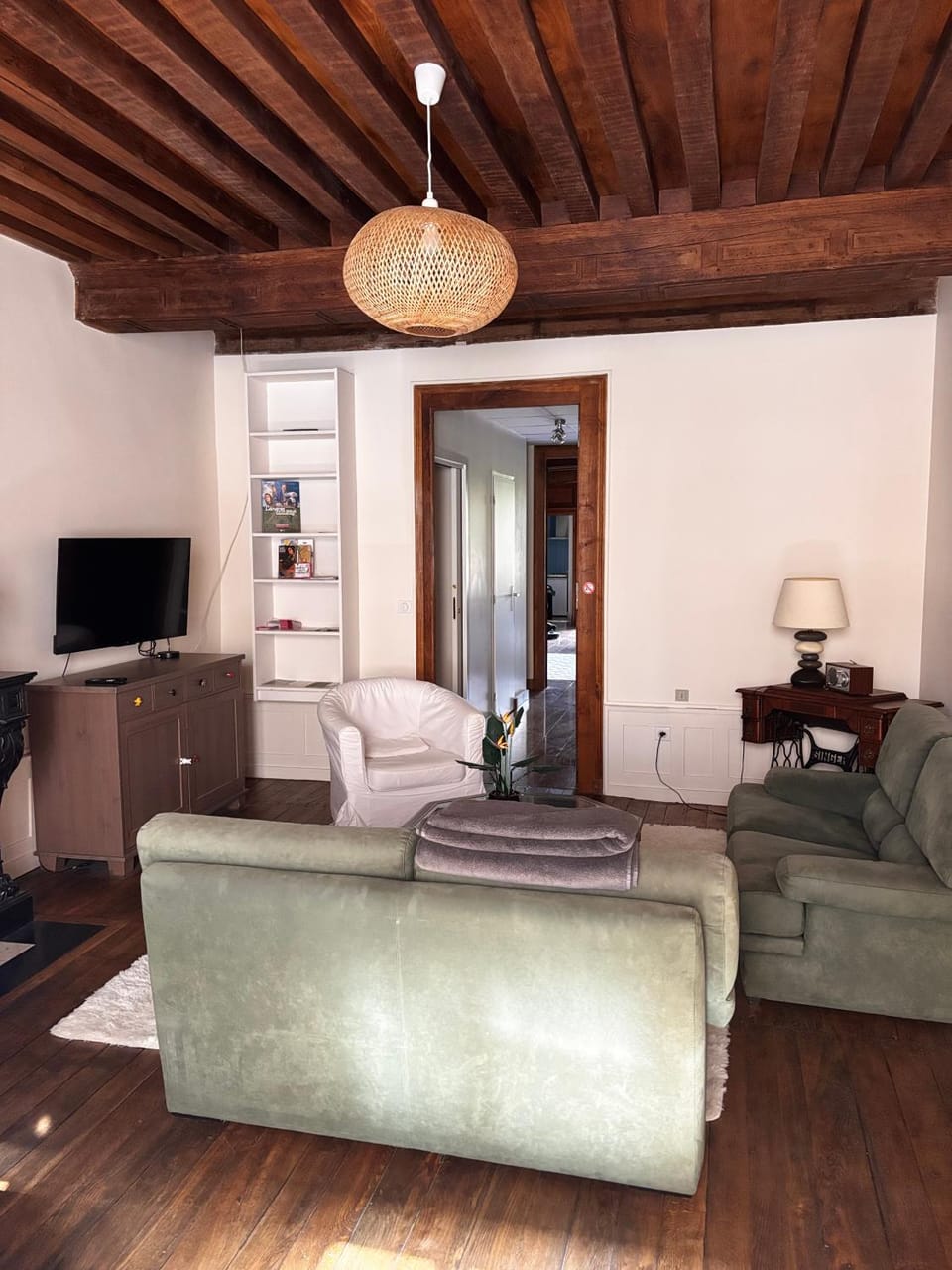 TV and multimedia, Living room
