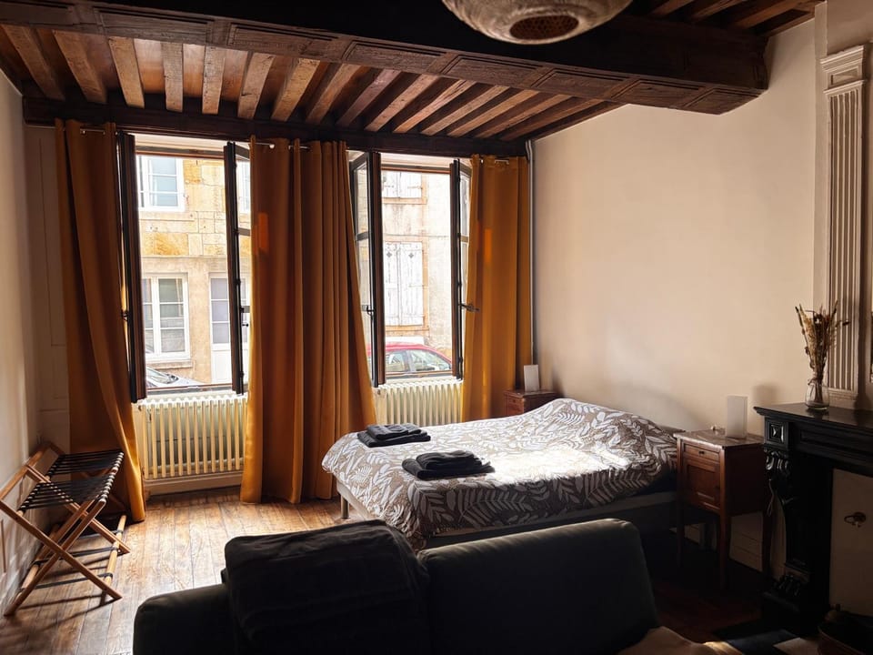 Bed, Bedroom