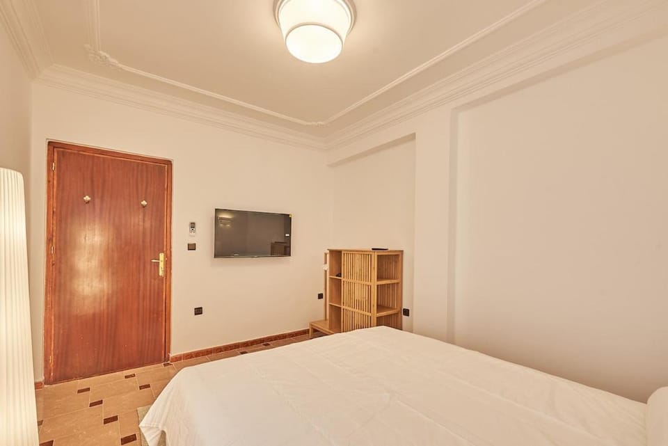 Appartement 100m2 à 2 mn à pied de la plage Apartment in Tangier-Tétouan-Al Hoceima