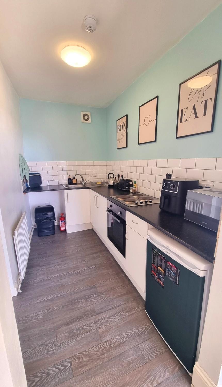 Lavish Lounge Apartment in Swansea