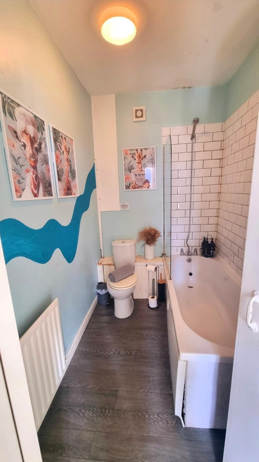 Lavish Lounge Apartment in Swansea