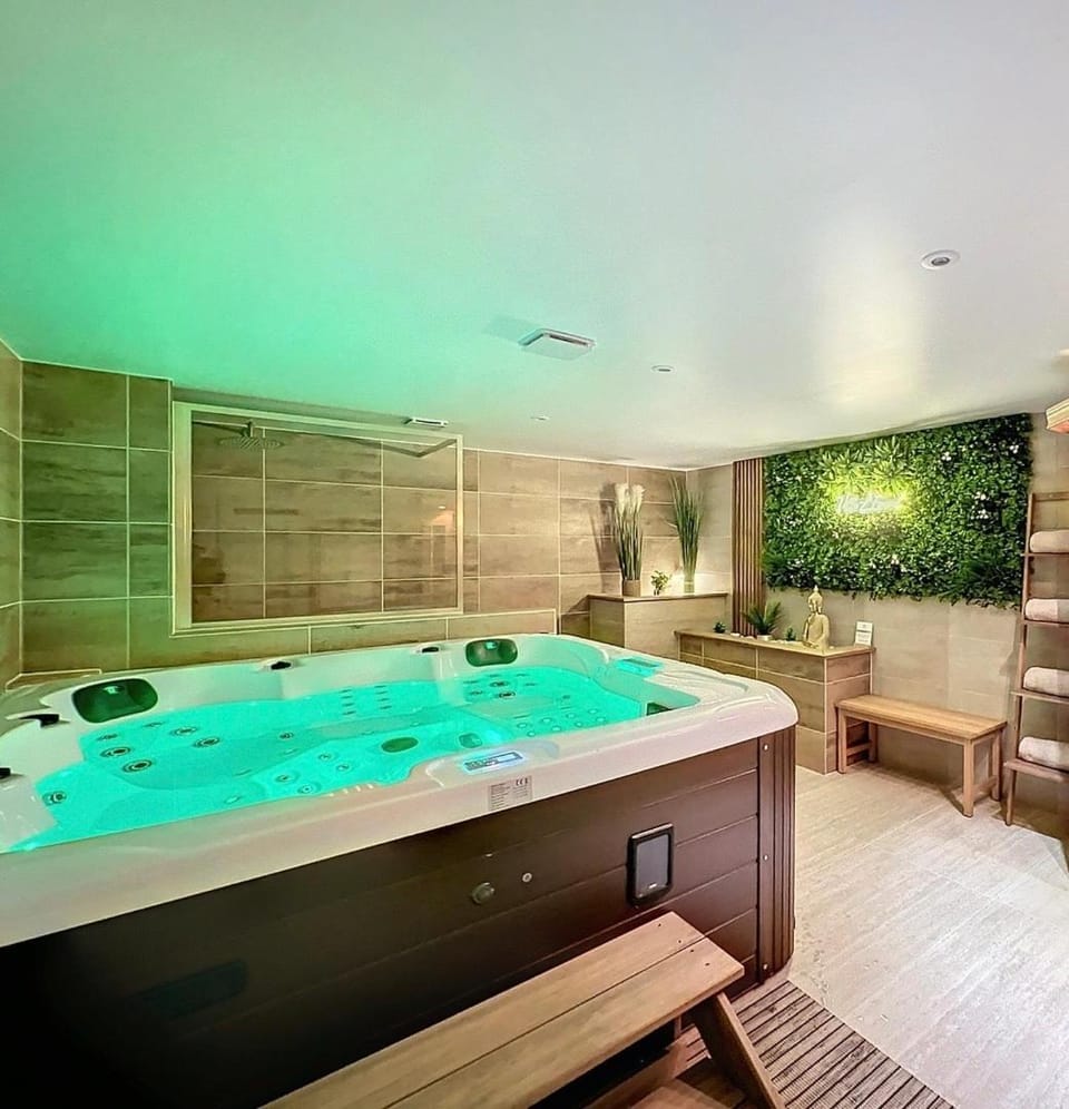 Hot Tub