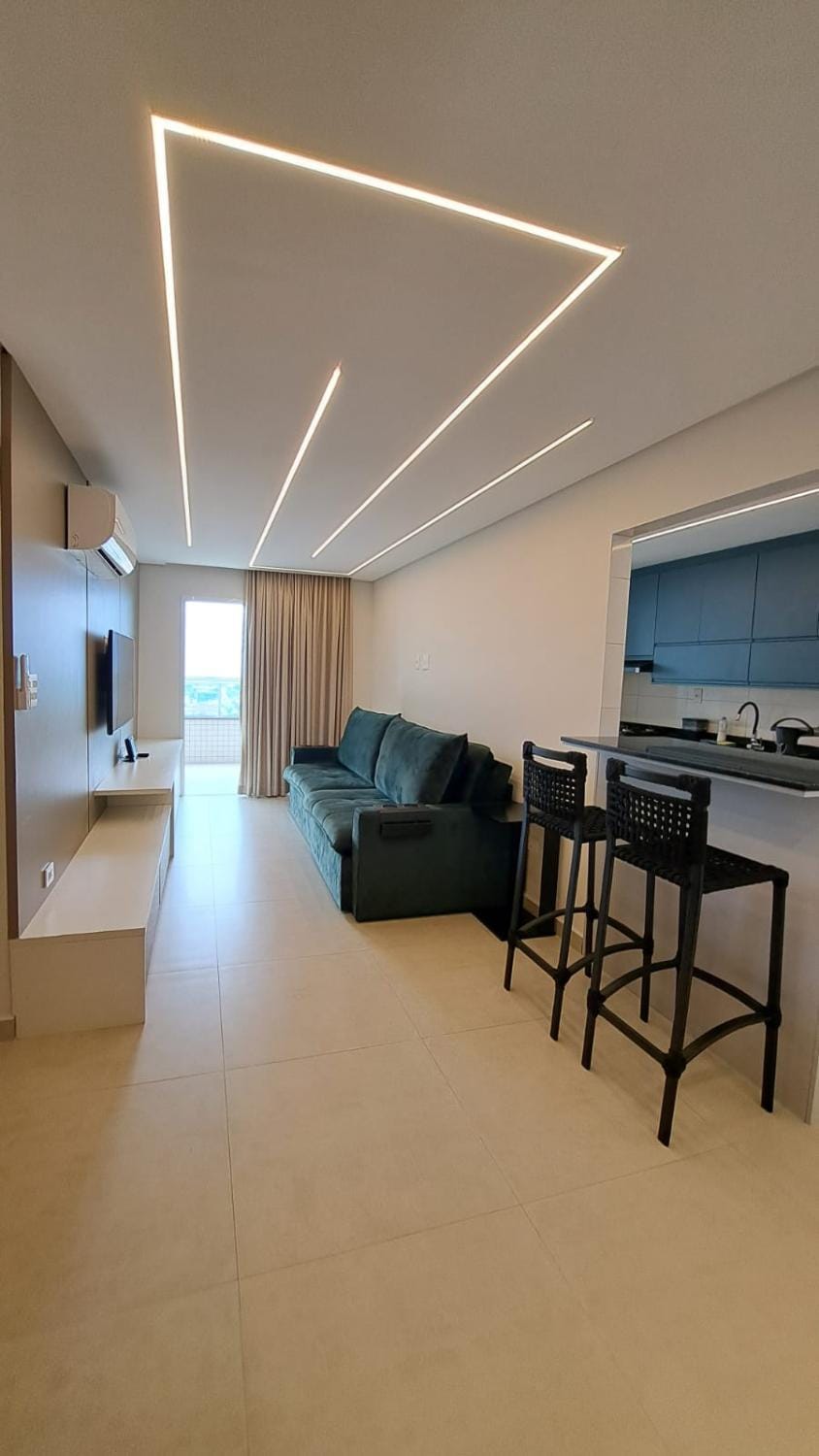 TV and multimedia, Kitchen or kitchenette, Living room, Seating area, Dining area