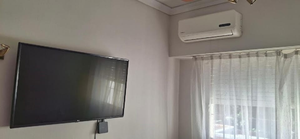 TV and multimedia, air conditioner