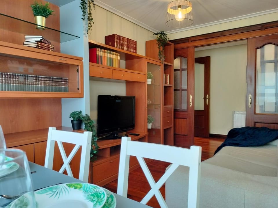 APARTAMENTO FAMILIAR Centrico Grupo RH-72 Apartment in Santander