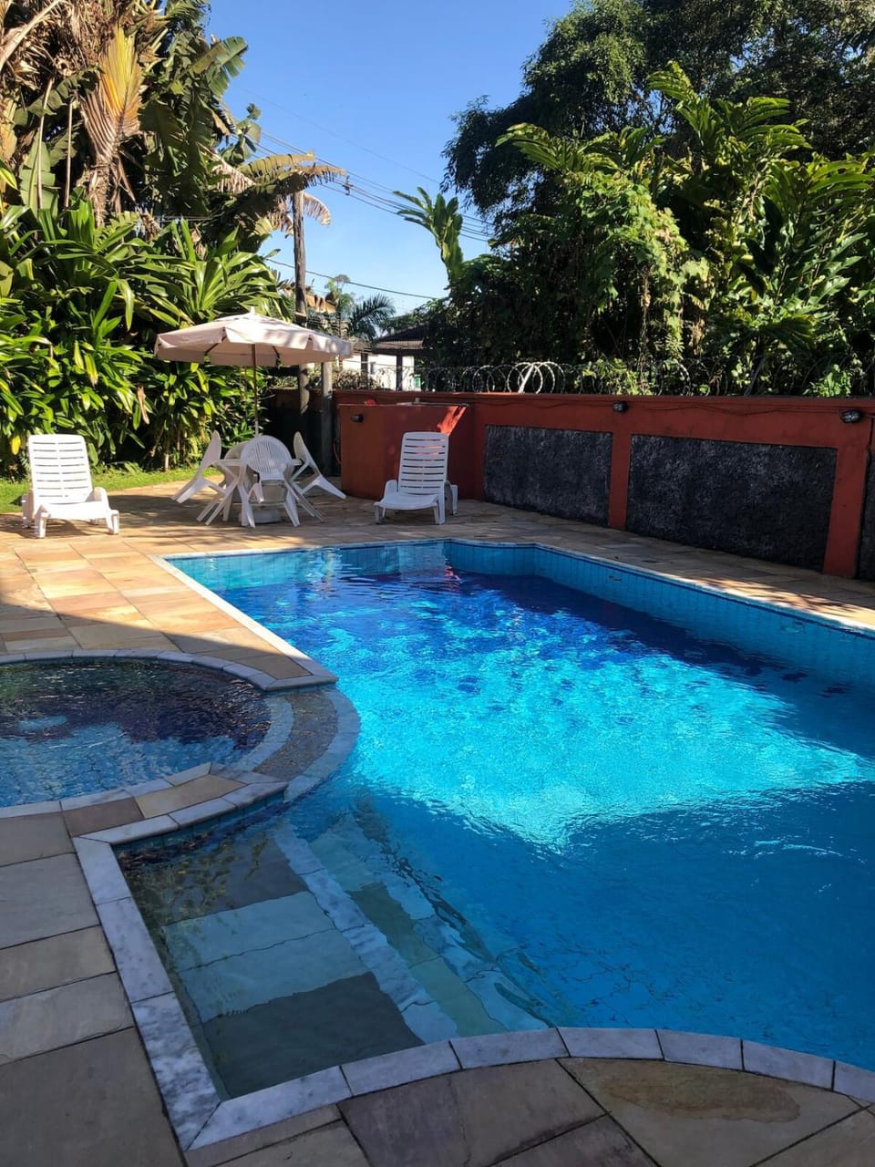 Swimming pool, Swimming pool