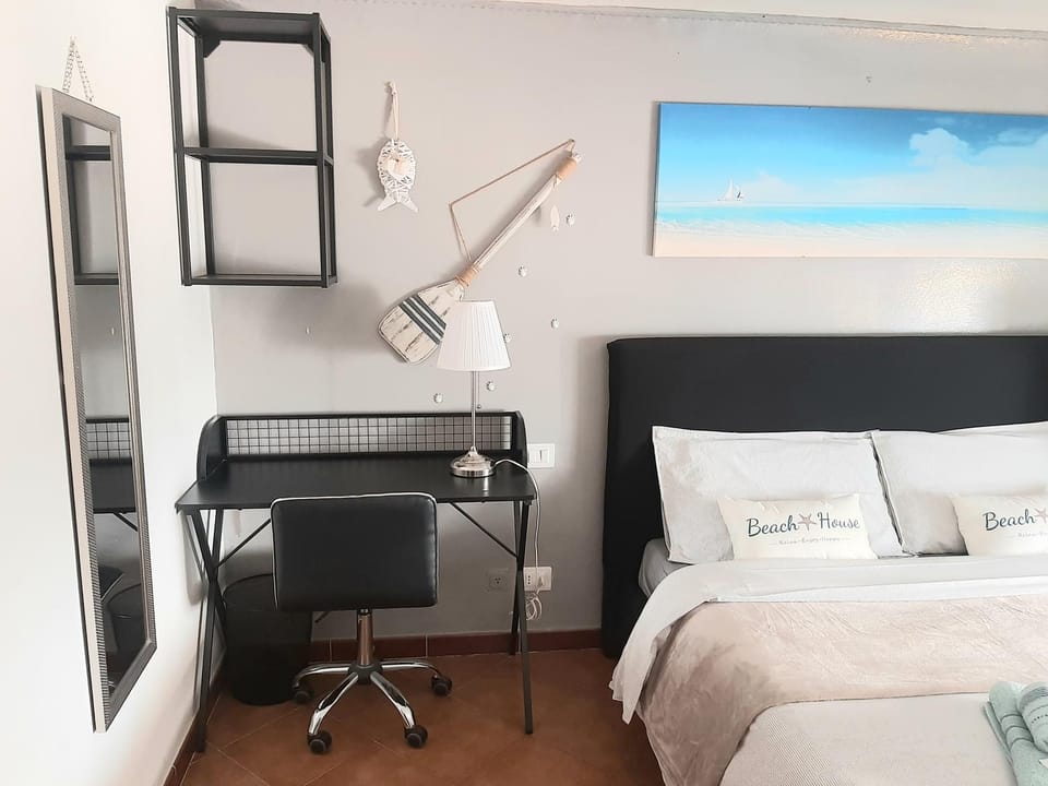 PARADISE 5 TERRE Blue Apartment in La Spezia