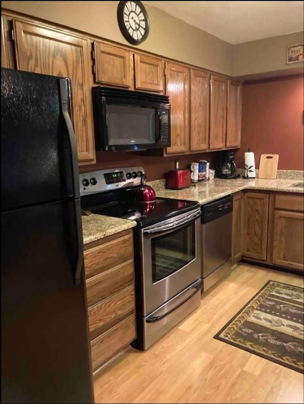 dishwasher, minibar, oven, toaster