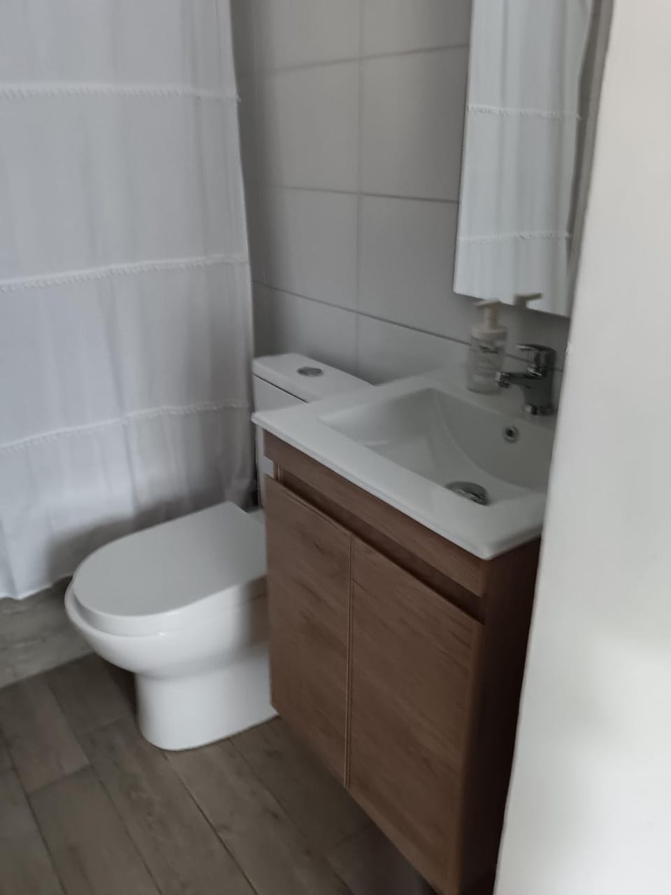 Departamento Rondizzoni cercano a Movistar Arena y a 2 minutos del metro Apartment in Santiago