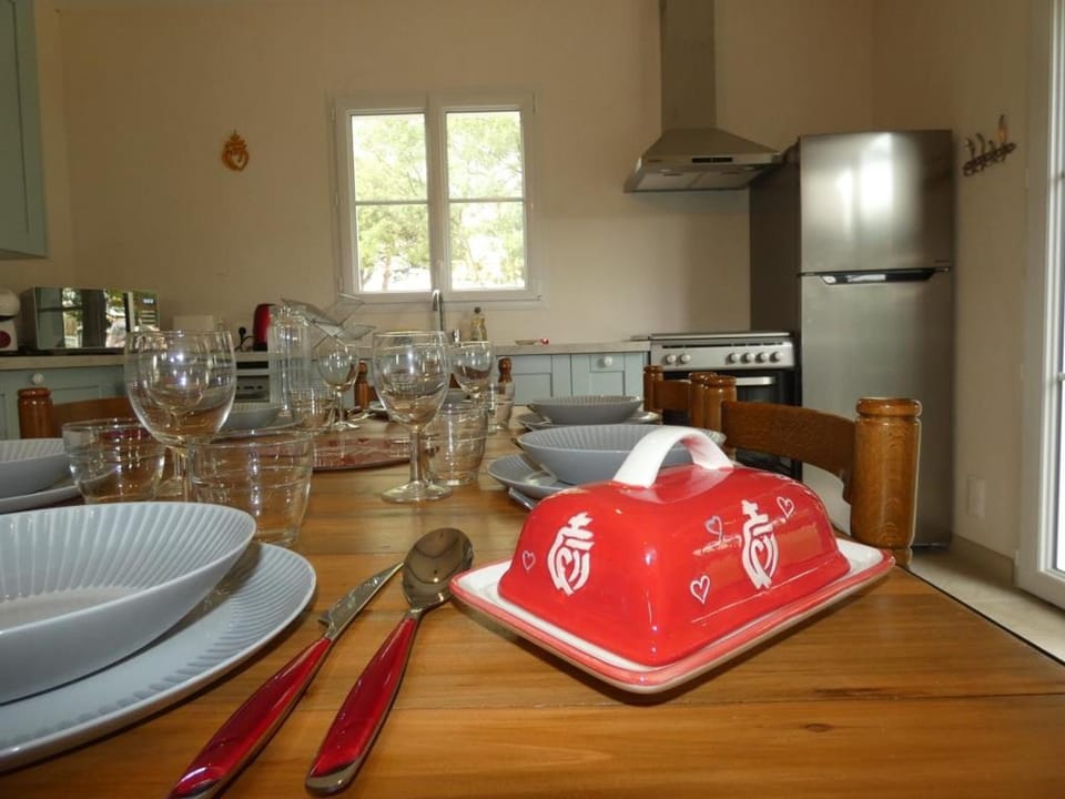 Maison Vendéenne 3 Ch, Prop. Animaux, Proche Plage - FR-1-540-323 House in Notre-Dame-de-Monts