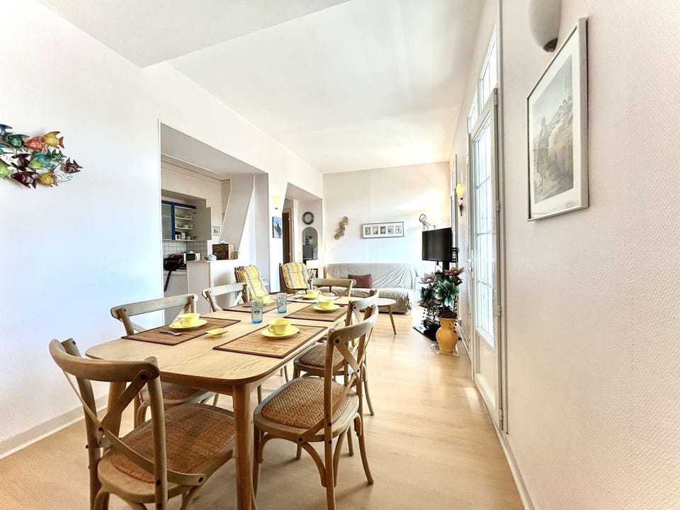 Appartement T3 moderne à La Baule, 6 pax - FR-1-245-215 Apartment in La Baule-Escoublac