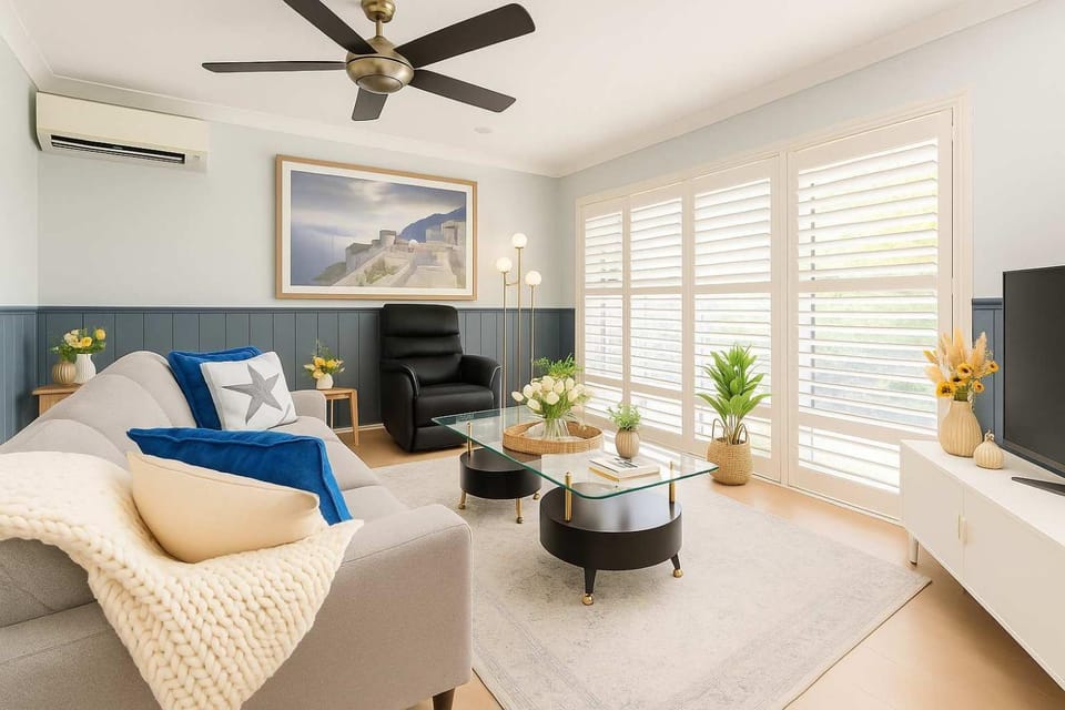Peaceful 2BR Villa Shops & Parks Ingleburn Villa in Sydney