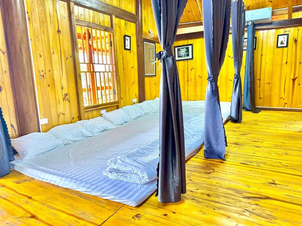 Nàng ban house Nature lodge in Vietnam