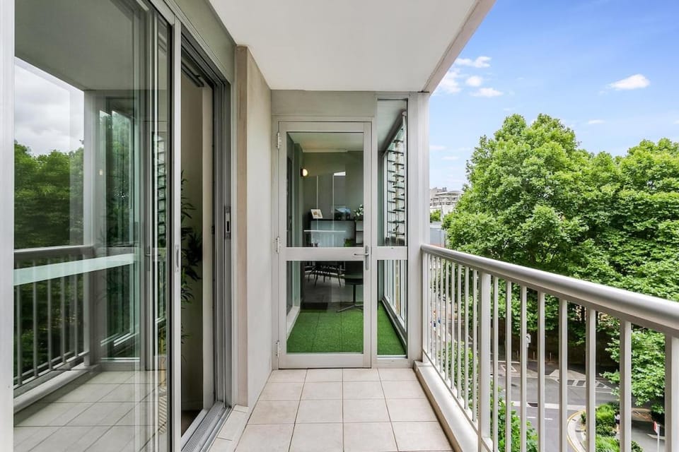 Surry Hills secret - Convenient relaxed living SHL28 Apartment in Surry Hills