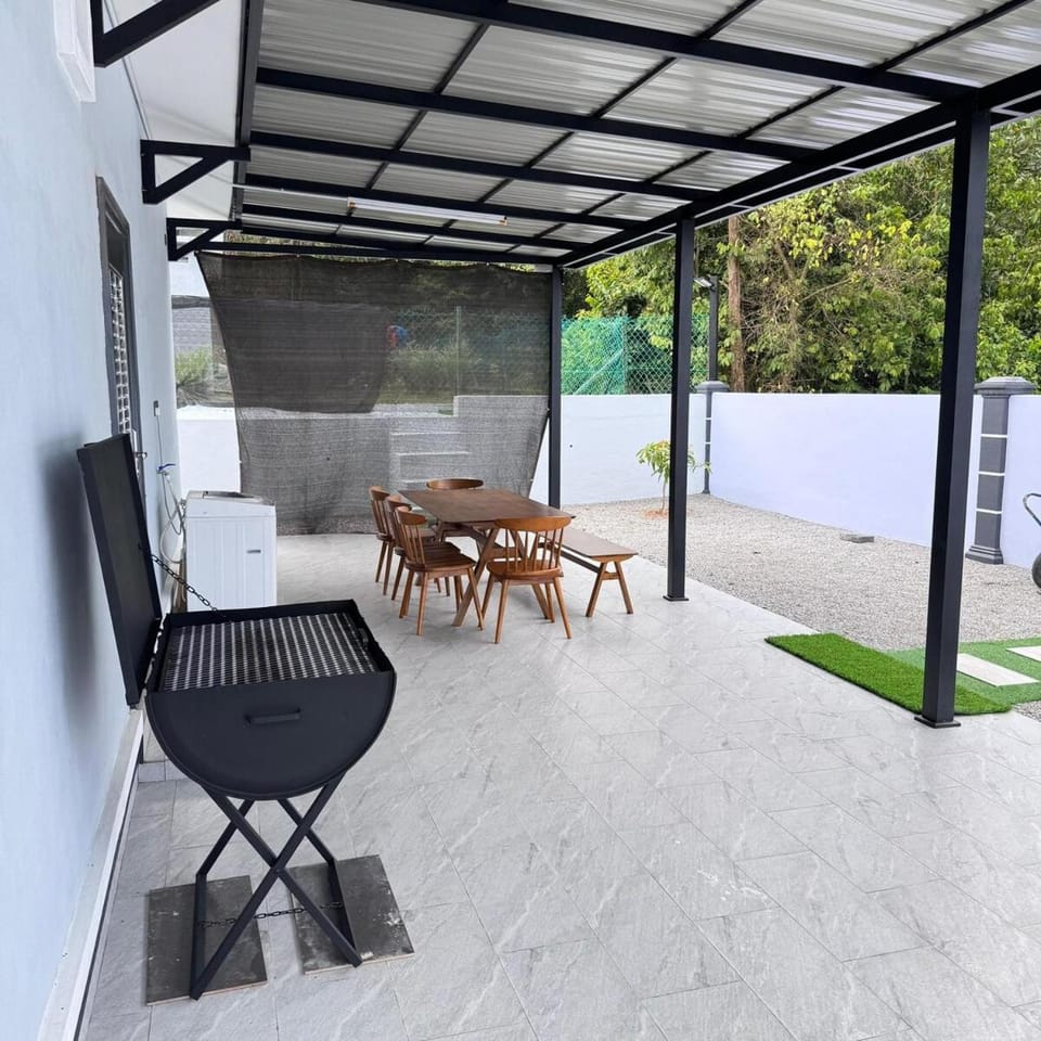 Homestay D'Ammar Private Pool House in Negeri Sembilan, Malaysia