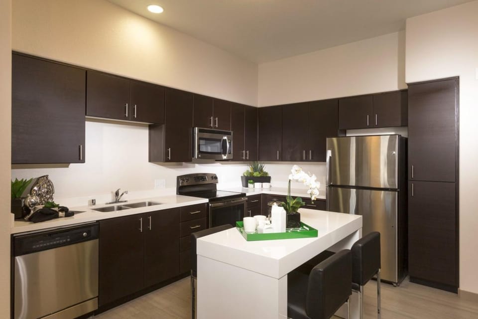 Kitchen or kitchenette