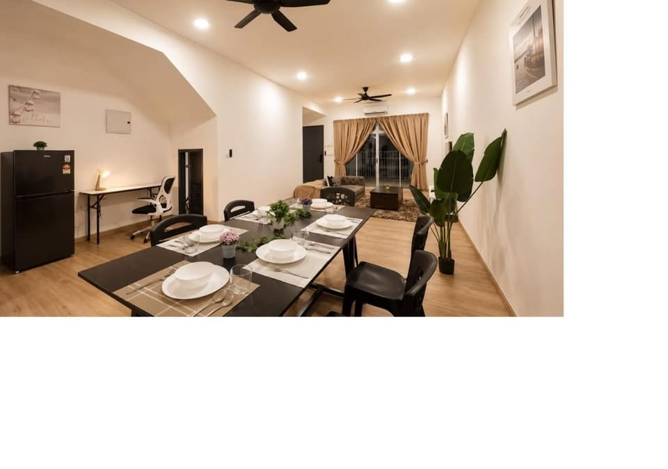 A29 Ella Dato Onn 23 Max 15 People House in Pahang, Malaysia