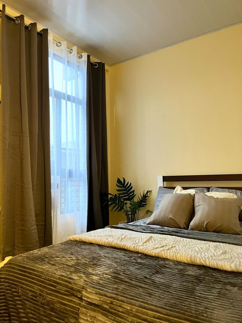 3BR Homestay in Uptown CDO closer drive to Dahilayan & Amaya Apartment in Cagayan de Oro