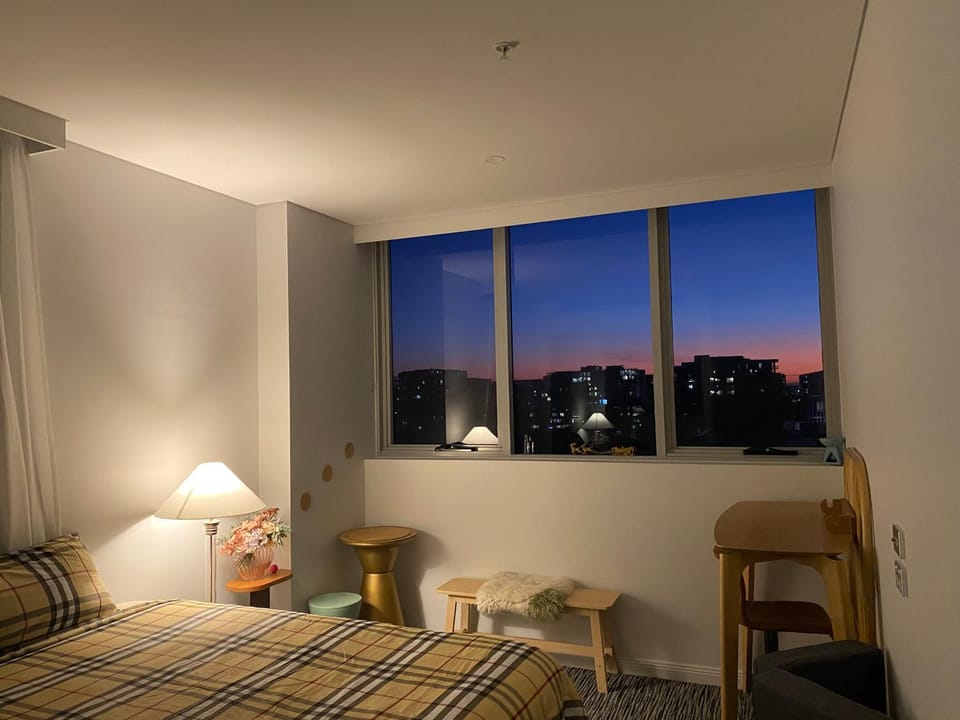 Airport Luxury Like New Sunny Home Long Term Preferred Apartment in Mascot