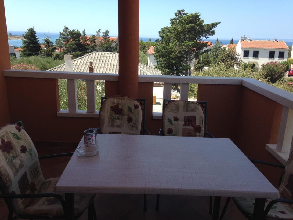 Balcony/Terrace, City view, Sea view