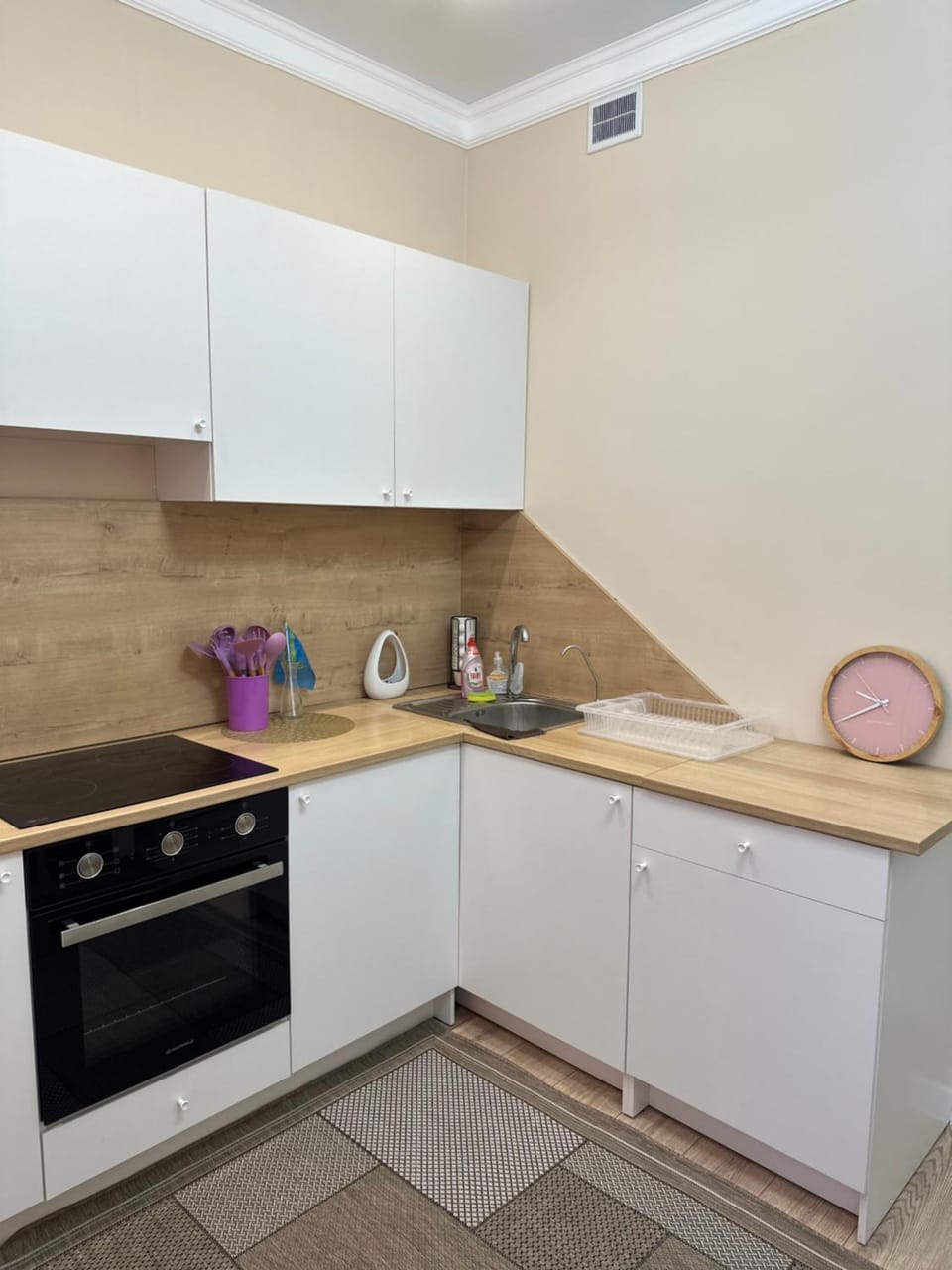 Apple city Apartment in Kazakhstan