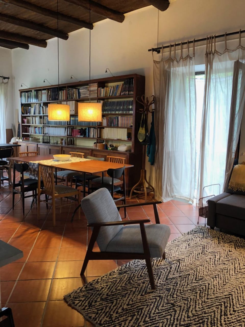 Living room, Dining area