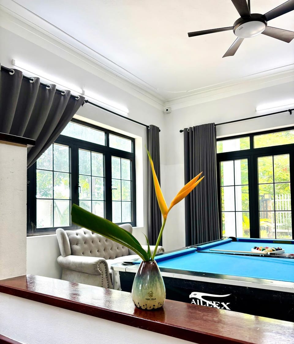 Tony Villa Homestay Ba Vì Villa in Laos