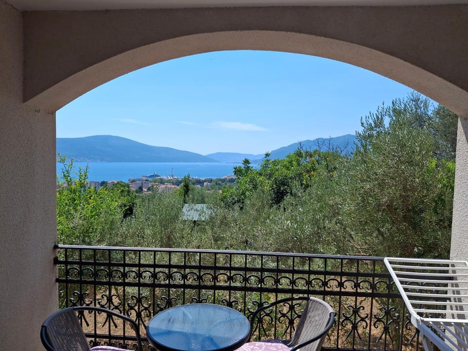 Sea View Apartment in Kotor Municipality
