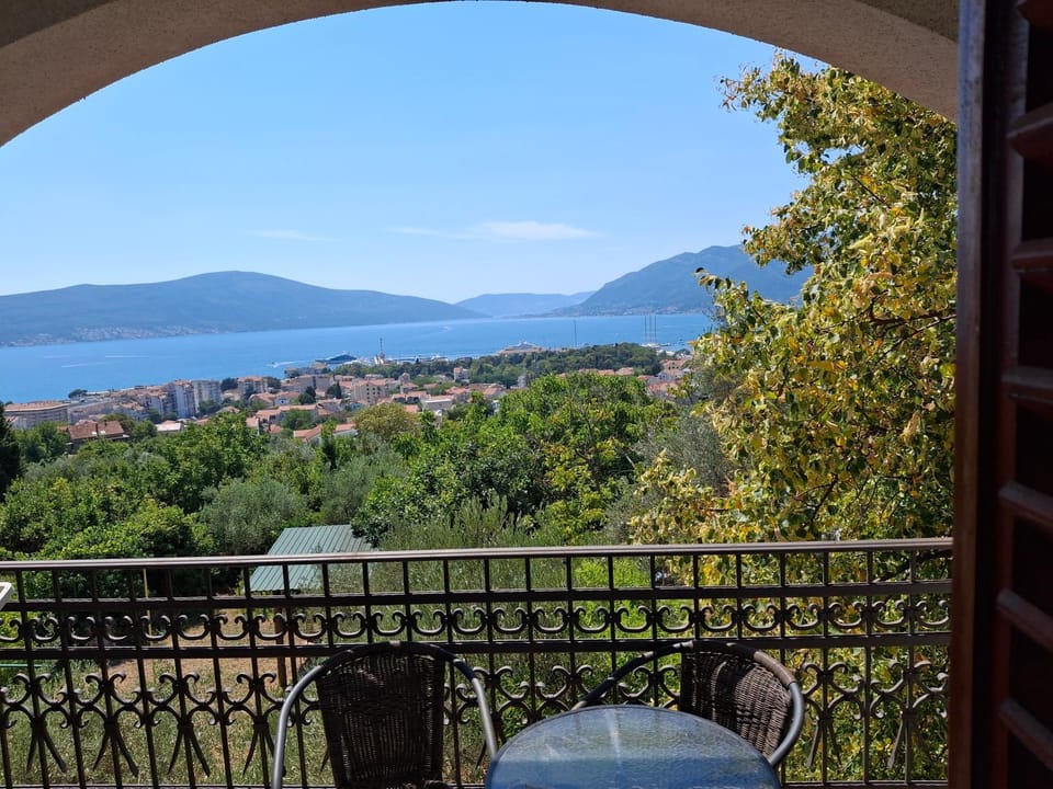 Sea View Apartment in Kotor Municipality
