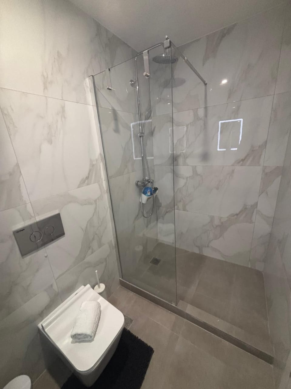 Shower, Toilet, Bathroom