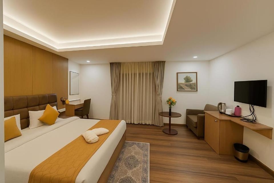 Hotel Yeasel continental by Staynest 100 meter from Ridge Park Hotel in India