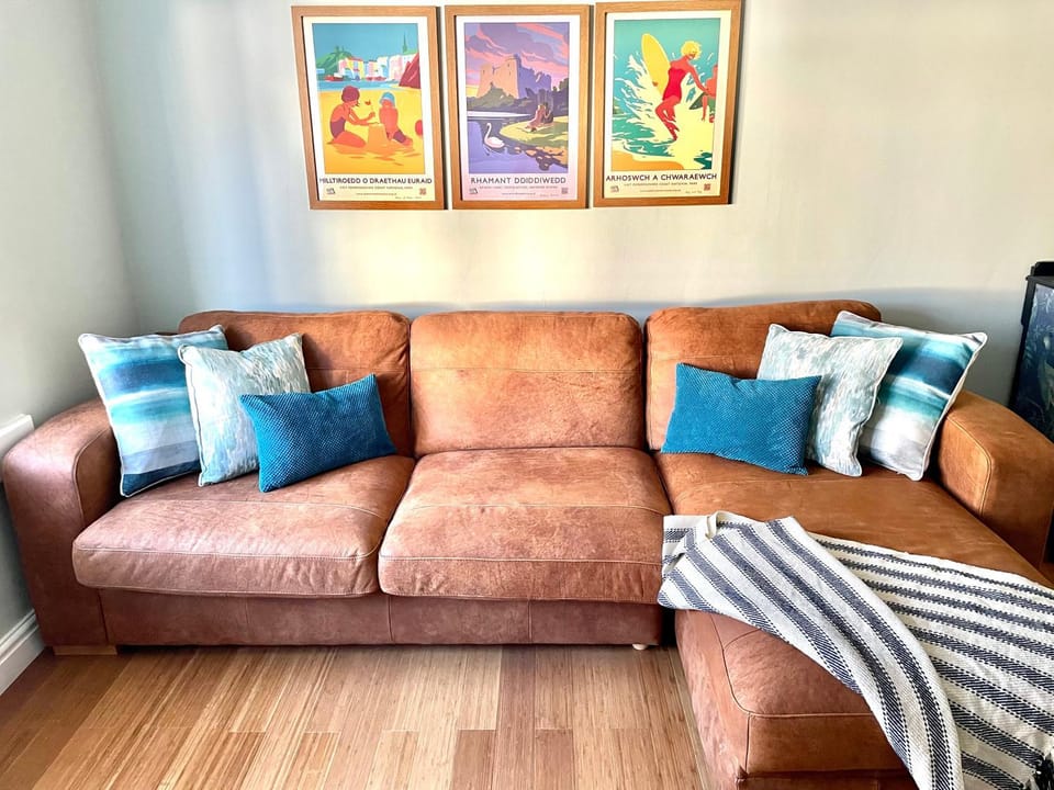 Your Saundersfoot getaway - relax explore and make memories at Berts Bungalow House in Saundersfoot