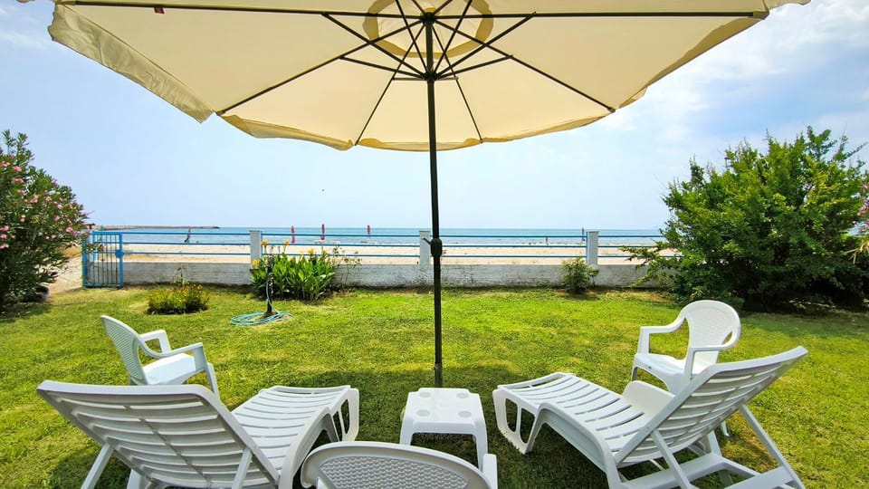 Garden view, Sea view