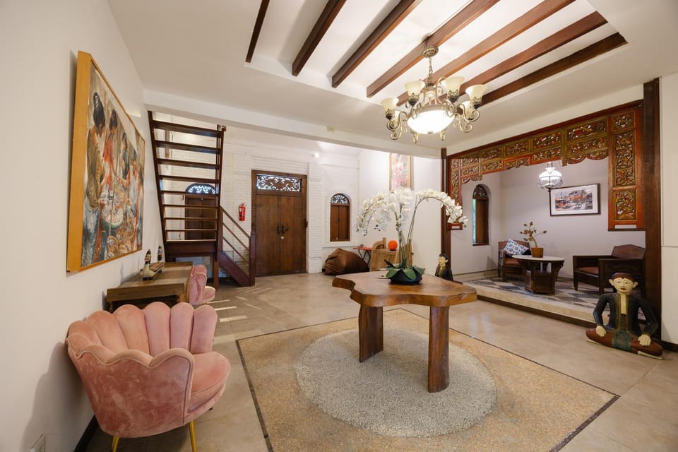 Lobby or reception, Seating area