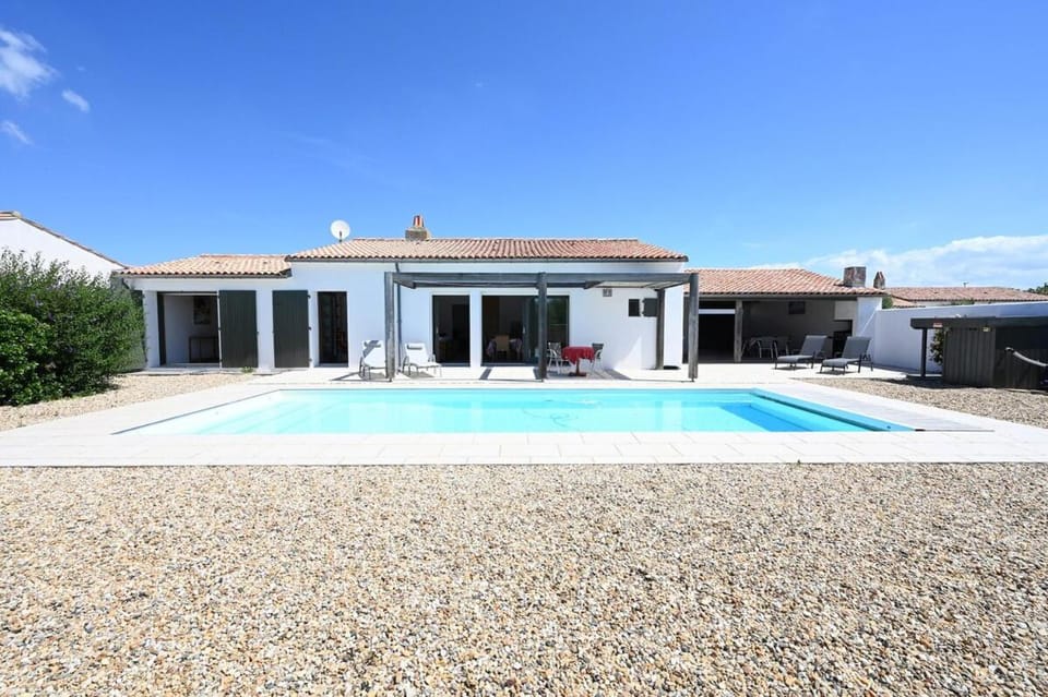 203 L'environnementale Villa with pool Villa in Sainte-Marie-de-Ré