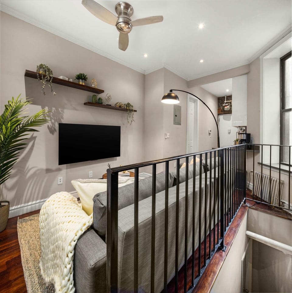 Sophisticated Stay in Vibrant Manhattan Apartment in East Village