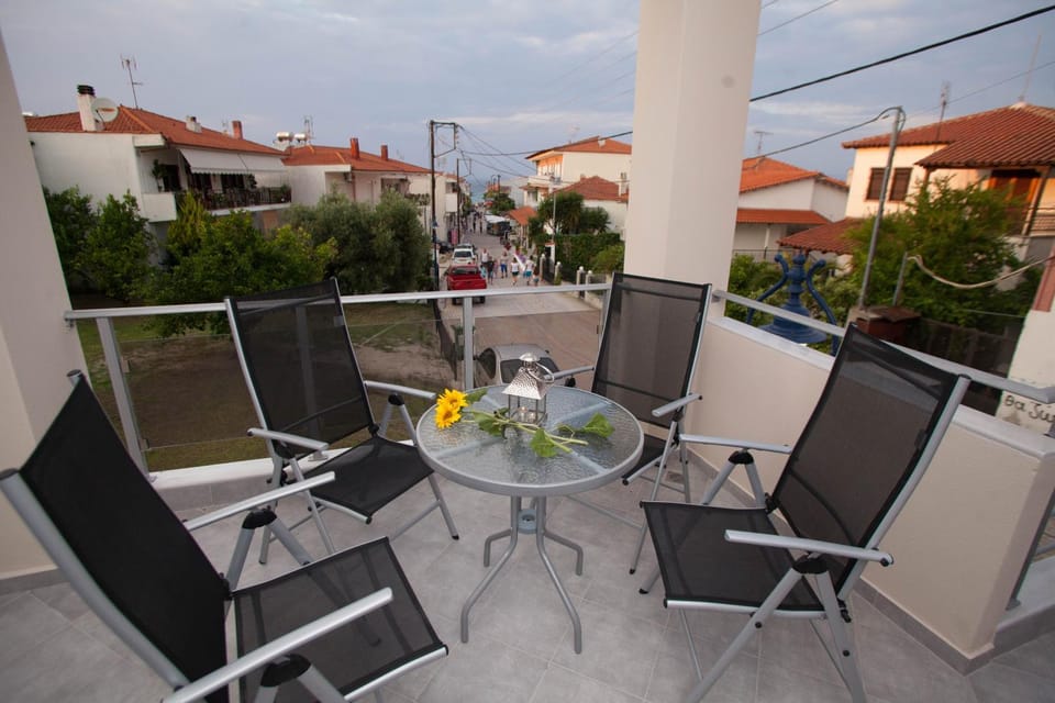 Balcony/Terrace, City view, Sea view