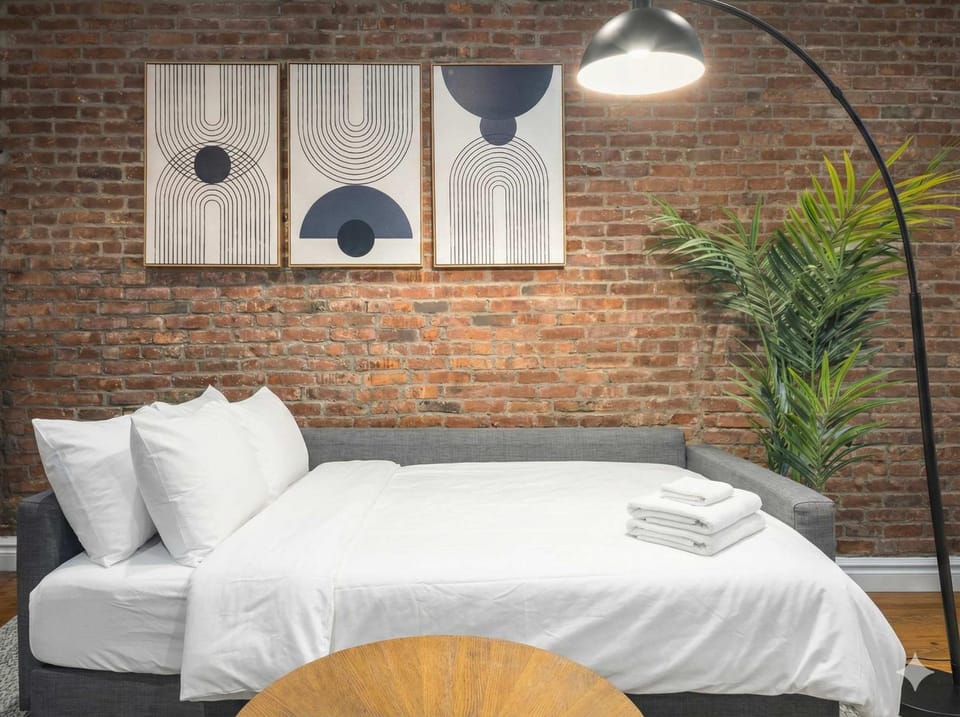 Modern Manhattan Haven Near Everything Apartment in Upper West Side