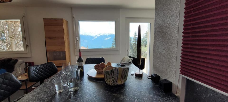 Natural landscape, Living room, Dining area, Mountain view