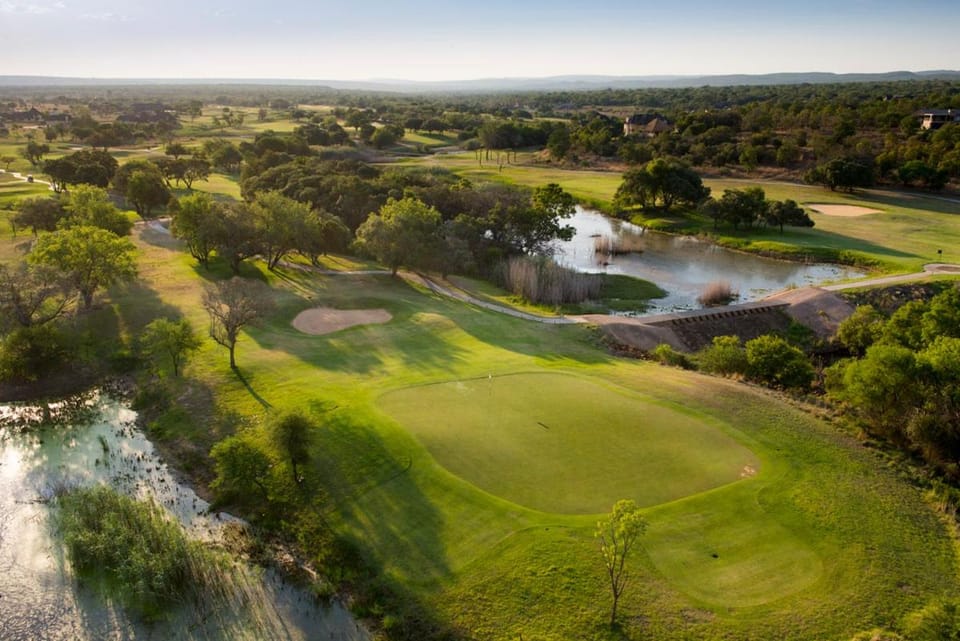 36 on EAGLE DRIVE House in South Africa
