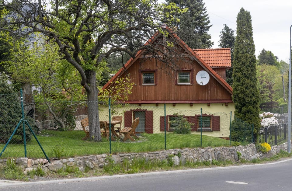Property building, Garden