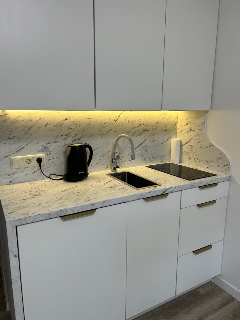 Kitchen or kitchenette, stove