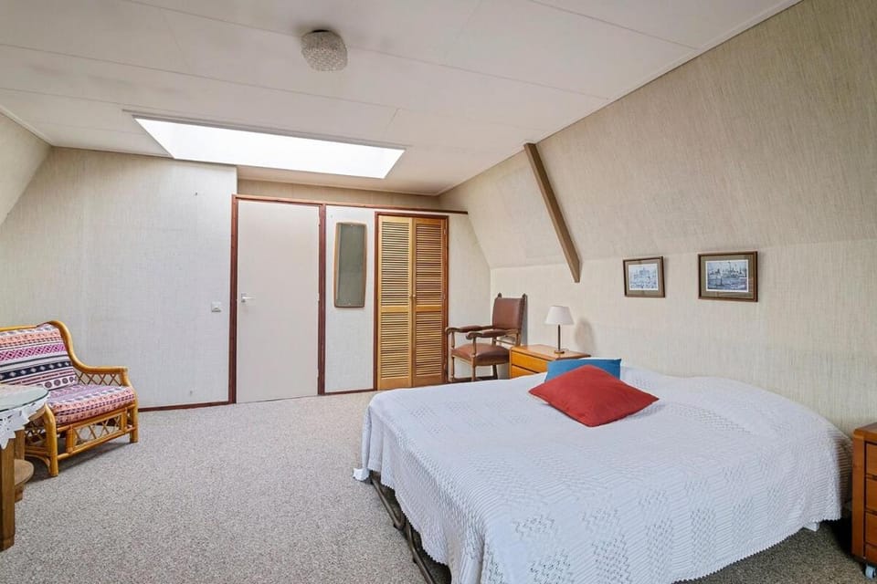 Authentic sleeping in the city center Apartment in Leeuwarden