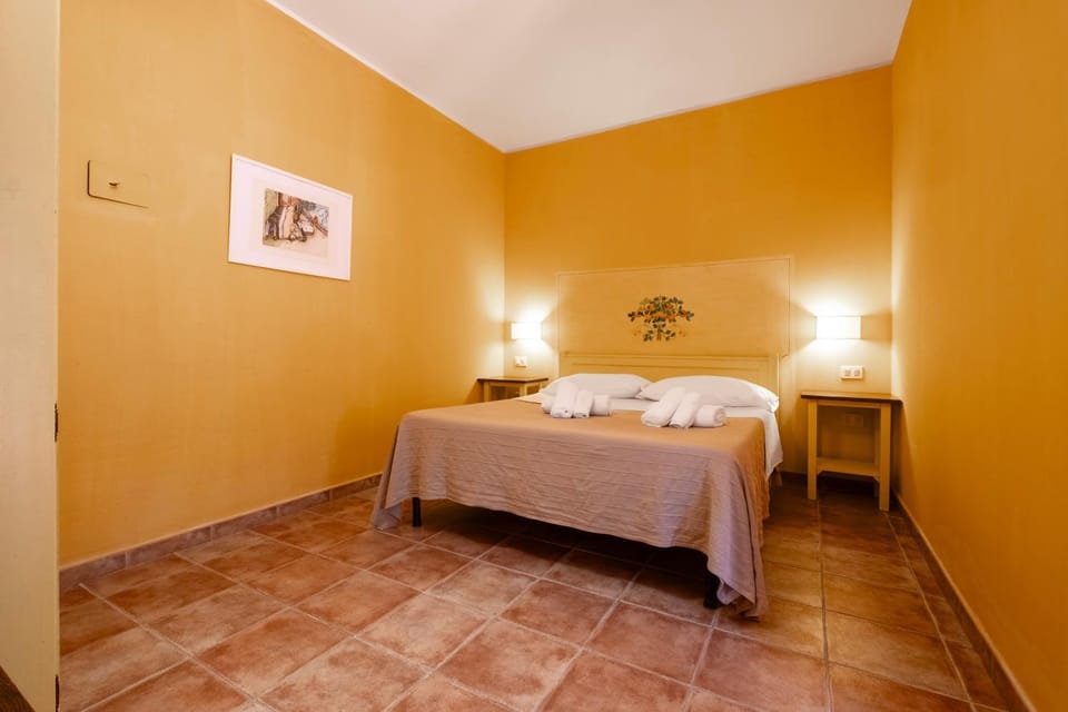 Living room, Bedroom