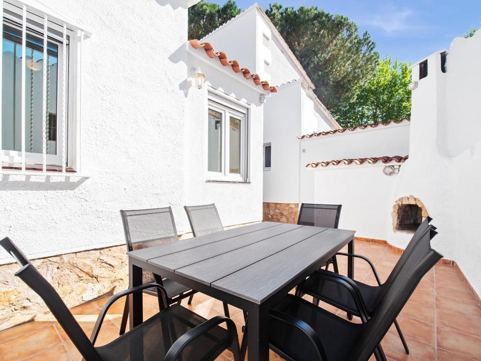 BBQ facilities, Balcony/Terrace