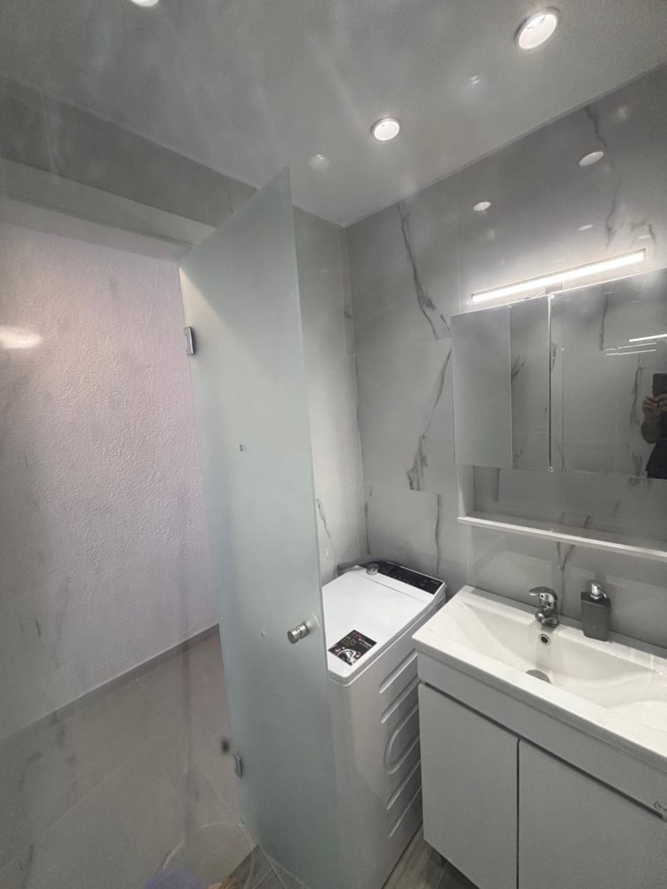 Shower, Bathroom